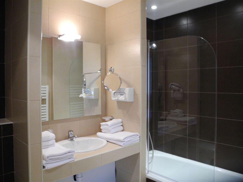 Clarion Suites Corneille Luchon Bagneres-de-Luchon Exterior photo