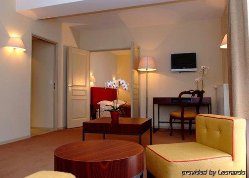 Clarion Suites Corneille Luchon Bagneres-de-Luchon Room photo
